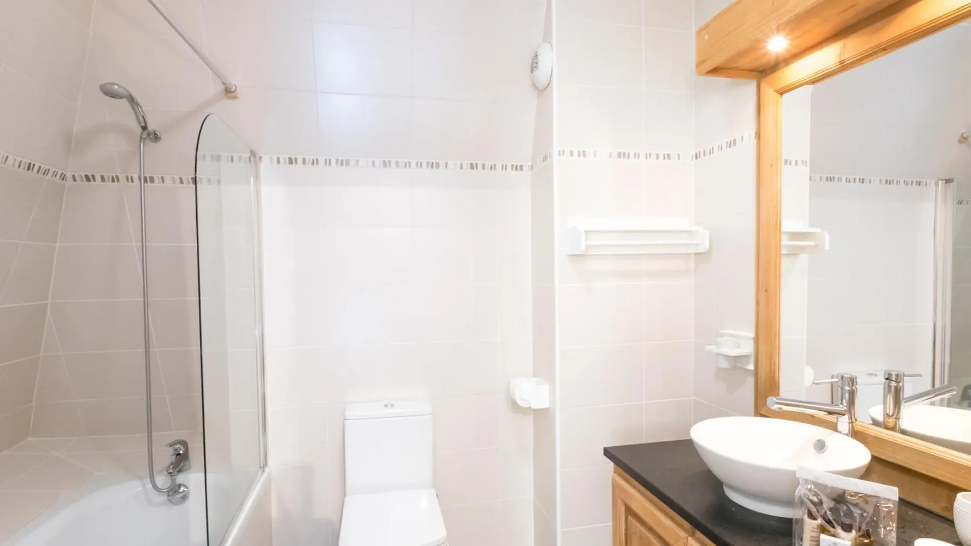 Grand Appart Au Centre De Chamonix Avec Wifi Et Garage, Proche Des Pistes - Fr-1-343-229 0*,